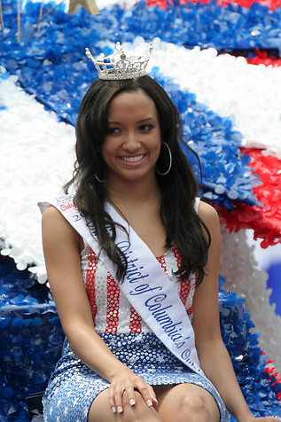 Mercedes lindsay pics