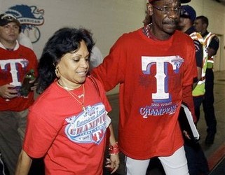 washington ron wife gerry rangers texas playerwives his braves