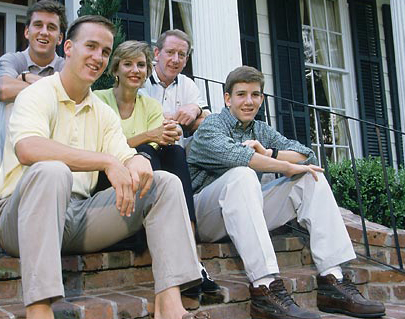 Cooper Manning Wife And Kids Picture And Images