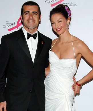 Dario Franchitti’s wife Ashley Judd