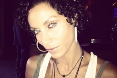Michael Strahan S Girlfriend Nicole Murphy Playerwives Com