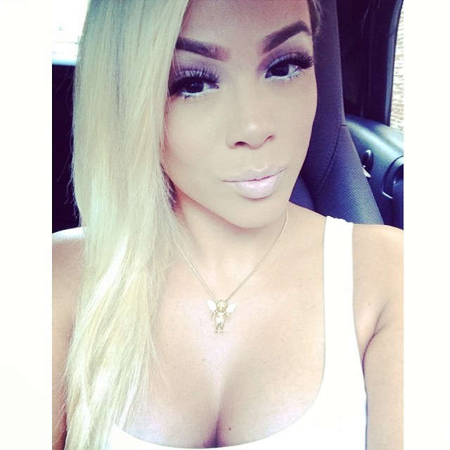 Floyd Mayweather's Girlfriend Doralie Medina