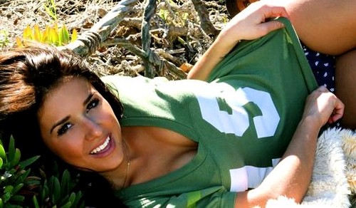 Eric Decker’s wife Jessie James Decker