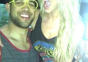 Landry Fields Fiance Elaine Alden