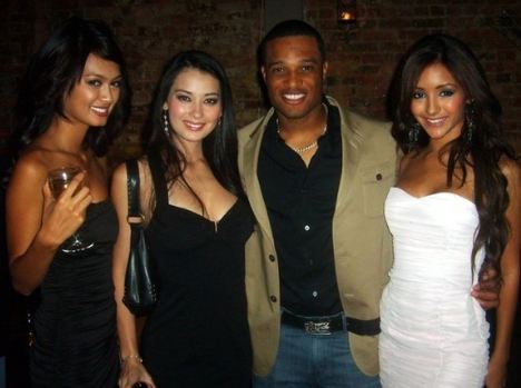 Robinson Cano’s Girlfriend (?)